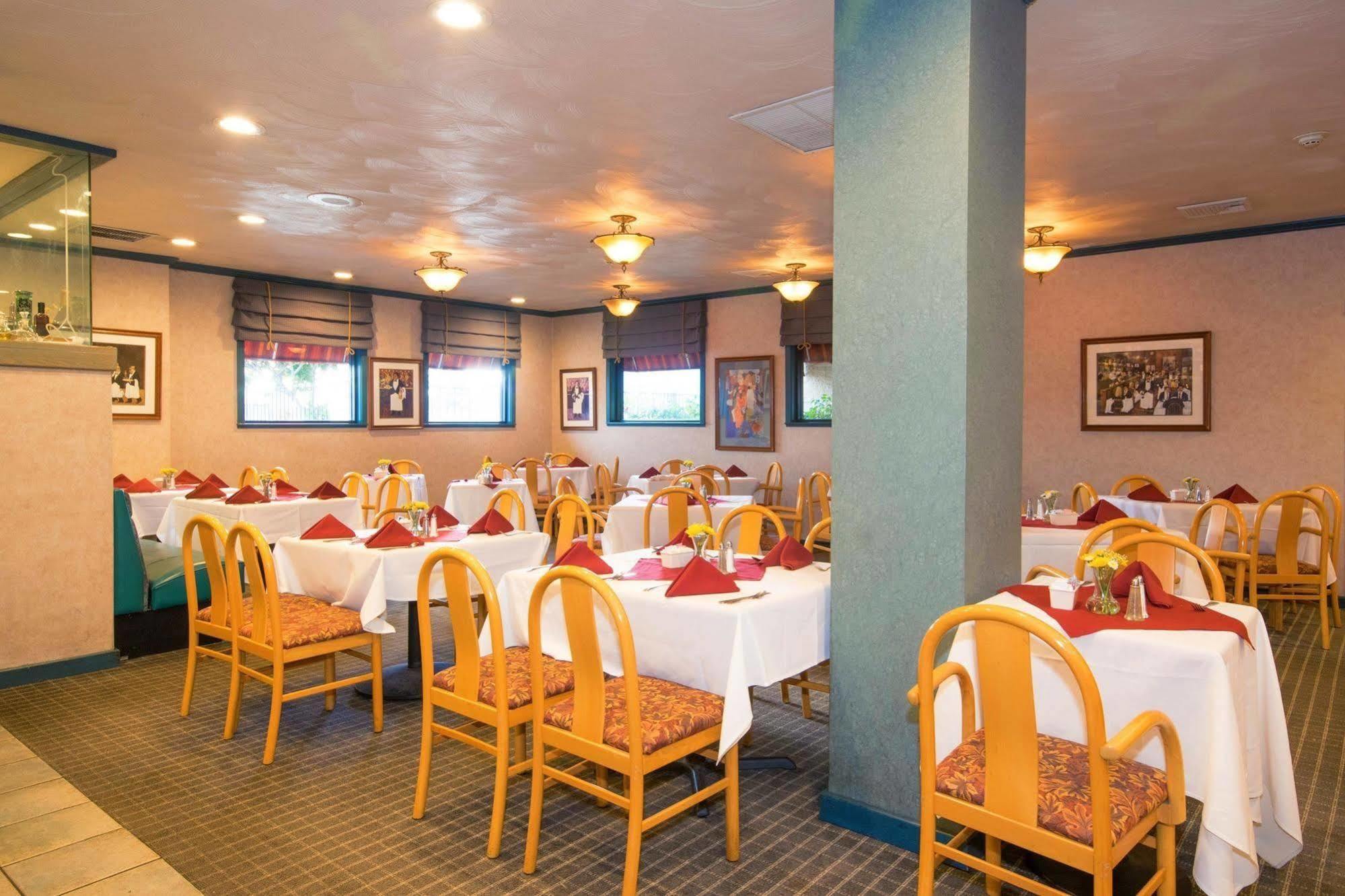 Oakland Airport Executive Hotel Esterno foto