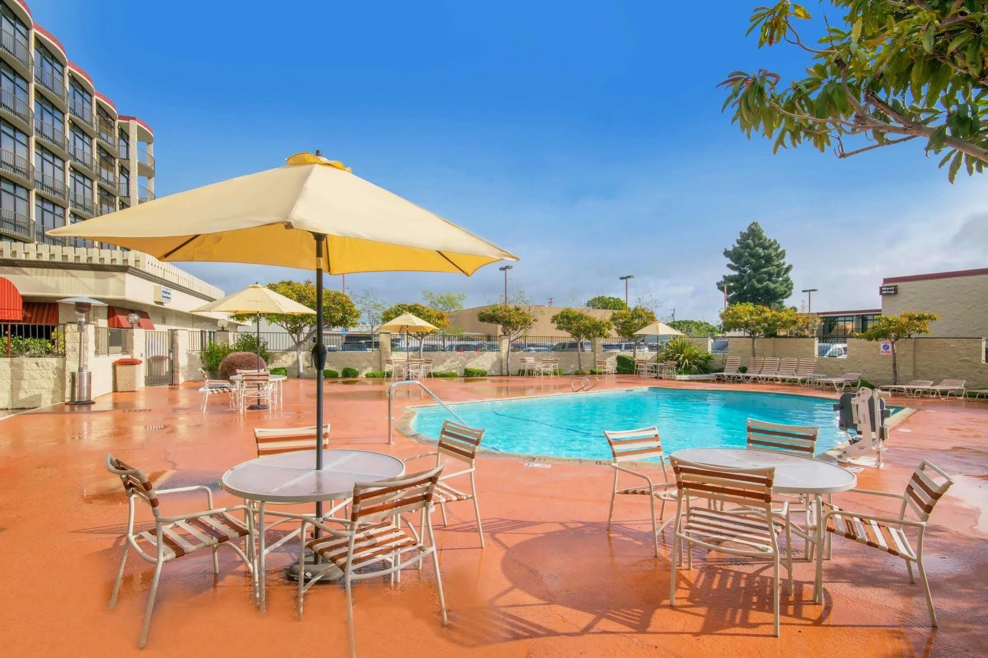 Oakland Airport Executive Hotel Esterno foto
